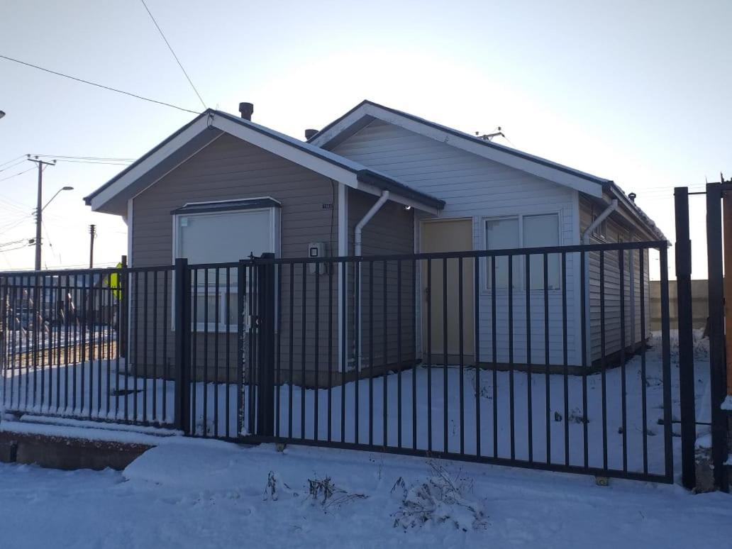 Greyhouse Villa Puerto Natales Exterior photo